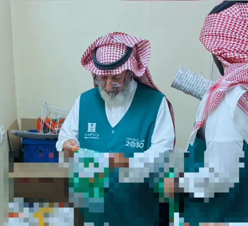 محليات السعودية: “التجارة” تضبط استراحة مخالفة استغلت للغش في أسماء وعلامات تجارية لشركة دواجن وهمية